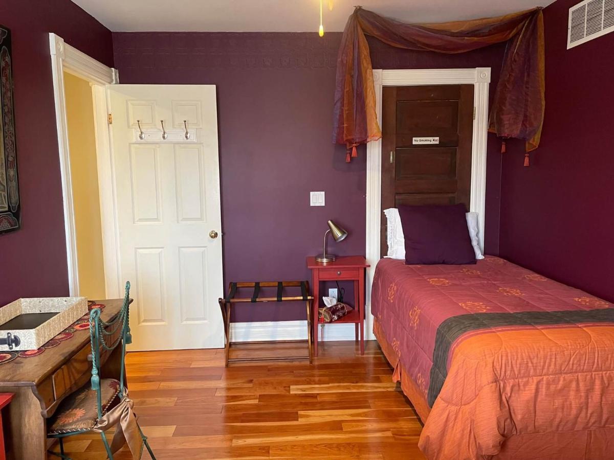 Globetrotters B&B Niagara-on-the-Lake ภายนอก รูปภาพ