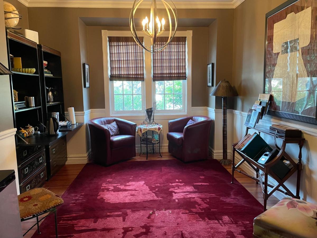 Globetrotters B&B Niagara-on-the-Lake ภายนอก รูปภาพ