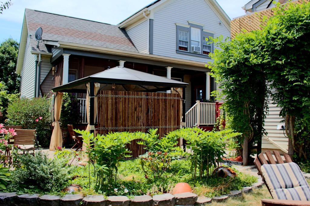 Globetrotters B&B Niagara-on-the-Lake ภายนอก รูปภาพ