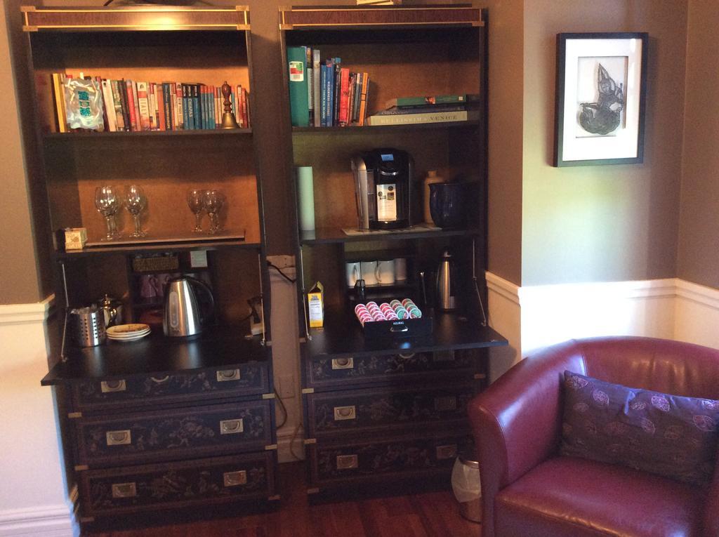 Globetrotters B&B Niagara-on-the-Lake ภายนอก รูปภาพ